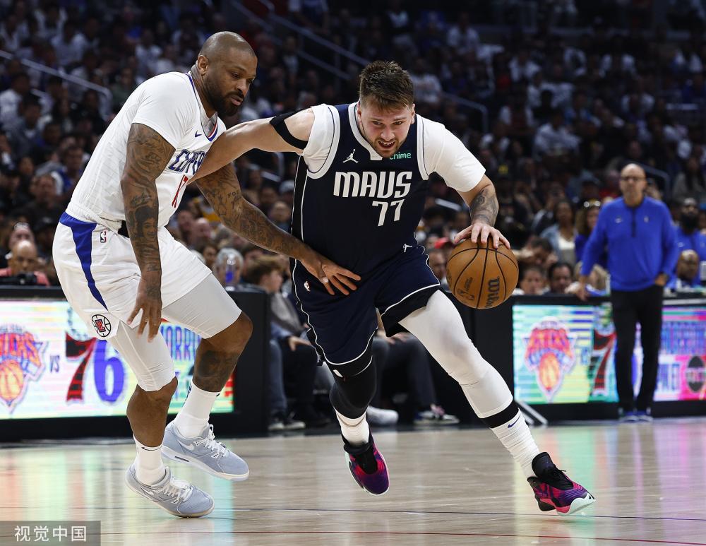 过两名边路 过两名边路